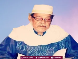 Biografi KH. Ahmad Idris Marzuqi, Pengasuh Pesantren Lirboyo