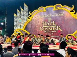 Mengenal Lebih Dekat Majelis Semaan Al-Qur’an & Dzikrul Ghofilin Moloekatan Gus Miek