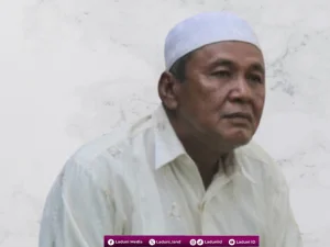 Biografi KH. Muhammad Nawawi Umar, Pengasuh Pesantren Kempek Cirebon