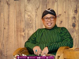 Biografi KH. Nuruddin Amin, Pengasuh Pesantren Hasyim Asy'ari Jepara