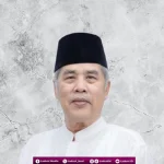 Biografi KH. Yazid Mahfudz, Pengasuh Pesantren Al-Huda Jetis Kebumen