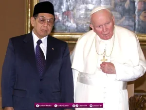 Mengenang Kunjungan Gus Dur ke Vatikan: Diplomasi Lintas Iman untuk Perdamaian Dunia
