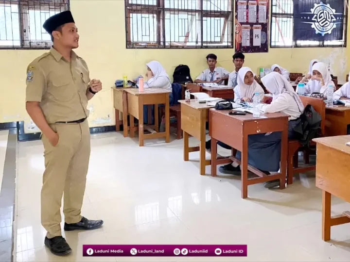 Filosofi Makna Guru “Digugu lan Ditiru”