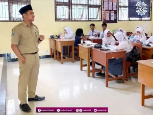 Filosofi Makna Guru “Digugu lan Ditiru”