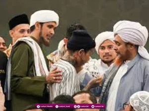 Ajaran Selalu Mendoakan Baik kepada Orang Lain