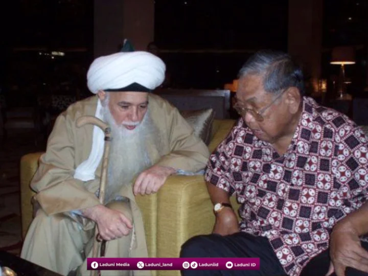 In Memoriam: Syaikh Hisyam Kabbani, Cahaya Sufisme yang Tak Padam