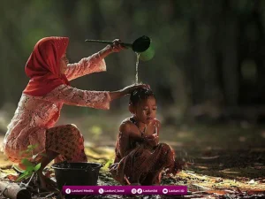 Petunjuk Agama dalam Memuliakan Ibu dan Relevansinya dalam Memperingati Hari Ibu