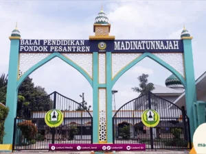 Pesantren Madinatunnajah Tangerang Selatan