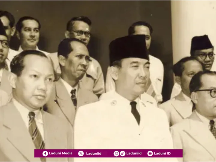 Guru Spiritual Soekarno (8): Kesaksian Hasjim Ning Mengantar Bung Karno ke Kyai Achmad Basyari