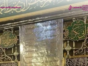 Keajaiban Debu-Debu di Makam Baginda Nabi Muhammad SAW
