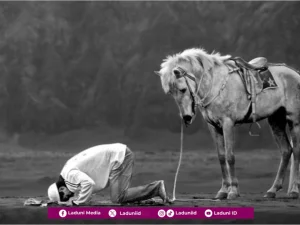 Tetaplah Bersujud kepada Allah, Jangan Tertipu Gemerlap Dunia