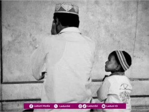 Tanggungjawab Anak dalam Melestarikan Kalimat Tauhid Adalah Otoritas Orang Tua