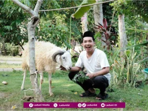 Kenapa Kurban Kambing Lebih Utama? Simak Penjelasan Gus Baha Ini