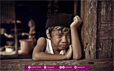 Khutbah Jumat: Pentingnya Memuliakan Anak Yatim dan Keutamaannya, Terutama di Hari ‘Asyura