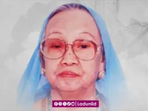 Biografi Nyai Hj. Sholichah Munawwaroh Wahid Hasyim