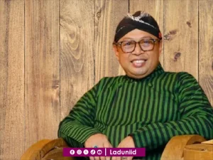 Biografi KH. Nuruddin Amin, Pengasuh Pesantren Hasyim Asy'ari Jepara
