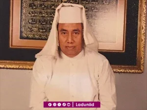 Biografi KH. Damanhury Romly