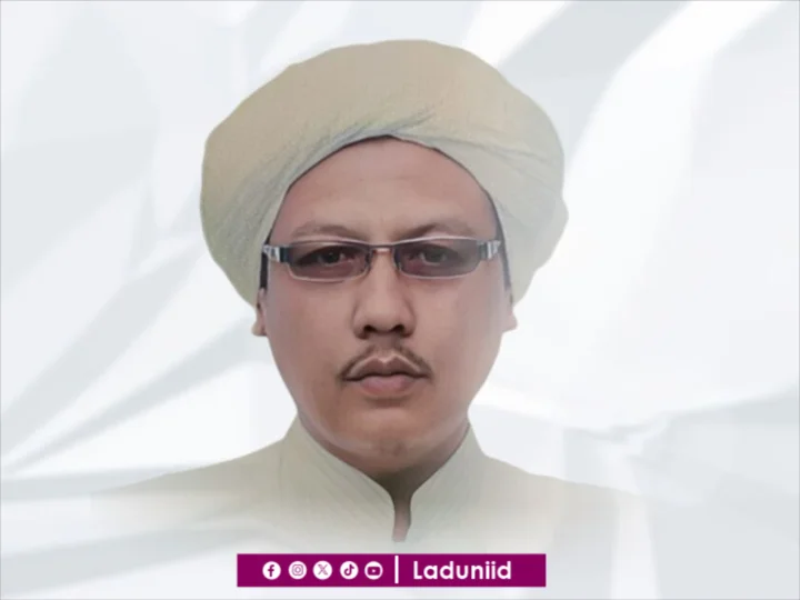 Biografi KH. Thoifur Ali Wafa
