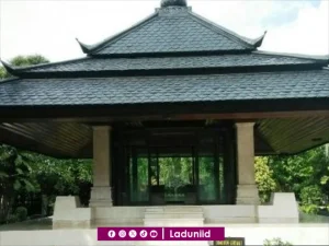 Ziarah di Makam Prof. Dr. KH. Ali Yafie, Rais 'Aam PBNU 1991