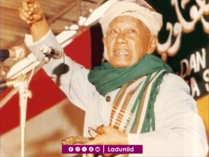 Biografi KH. Abdullah Syafi’ie Al-Batawie