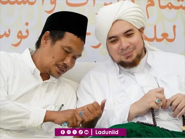 Belajar Mensifati Rasulullah dari Gus Baha