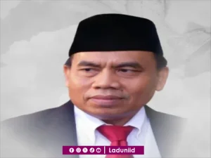 Biografi Dr. H. Saefullah., M.Pd