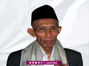 ترجمة الدكتور الكياهي (الشيخ) الحج محمد أحمد سهل محفوظ، الرئيس العام لجمعية نهضة العلماء (1999-2014) 