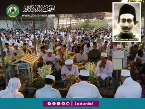Keteladanan KH. Zubair Dahlan dalam Menanggapi Gerakan Kaum Komunis