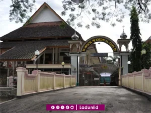 Pesantren Modern Al-Rifa'ie (YPMA) Malang