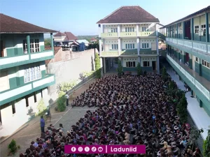 Pesantren Matholi’ul Huda Jepara