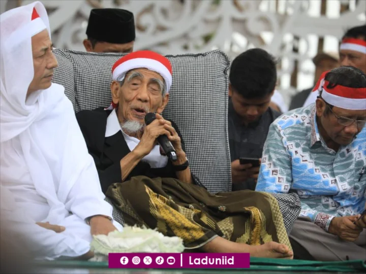 Inspirasi Sumpah Pemuda dalam Pandangan KH. Maimoen Zubair