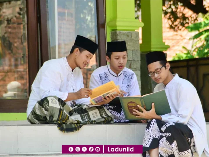 Khutbah Jumat: Memperhatikan Pemuda sebagai Aset Bangsa dan Tiang Kemajuan Umat