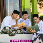 Khutbah Jumat: Memperhatikan Pemuda sebagai Aset Bangsa dan Tiang Kemajuan Umat