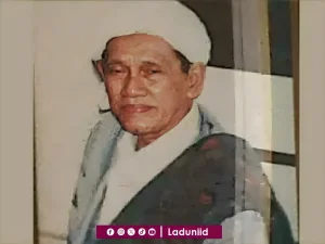 Biografi KH. Ahmad Mursyidi, Pendiri Perguruan Islam Al Falah Klender Jakarta Timur