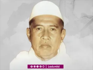 Biografi KH. Dalhar Munawwir