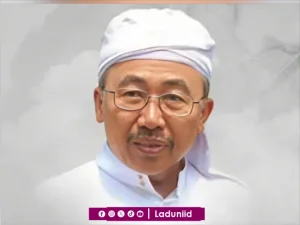 Biografi KH. Masruri Abdul Mughni, Pengasuh Pesantren Al Hikmah Benda