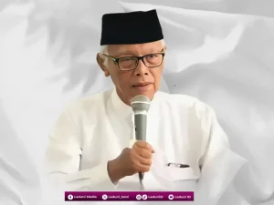 Biografi KH. M. Anwar Iskandar, Pendiri Pesantren Al-Amien Ngasinan, Kediri