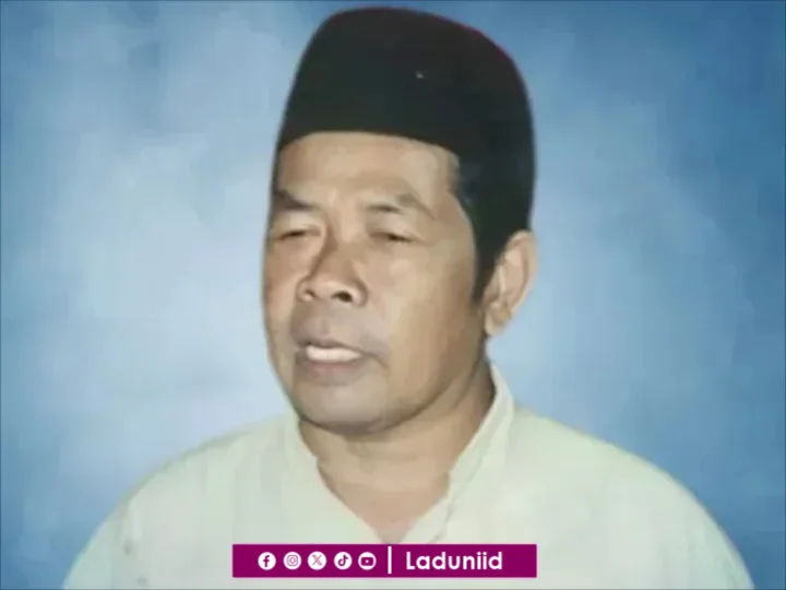 Biografi KH. Asmoeni Iskandar, Pendiri PERPENO (Persatoean Peladjar Nahdlatoel Oelama)