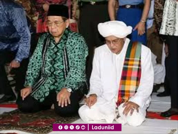 Meneladani Hubungan Antara Gus Dur dan Guru Sekumpul