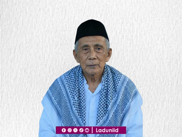 Biografi KH. Zaini Ilyas, Pengasuh Pon- Pes Miftahul Huda Rawalo Banyumas