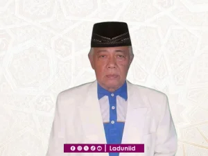 Biografi KH. Hasan Bisri Syafi'i, Pendiri Pesantren At-Tarbiyyah, Karawang