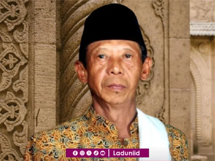 Biografi KH. Moh Dhofir Suhaimi, Muasis Pesantren Manbaul Huda Trenggalek