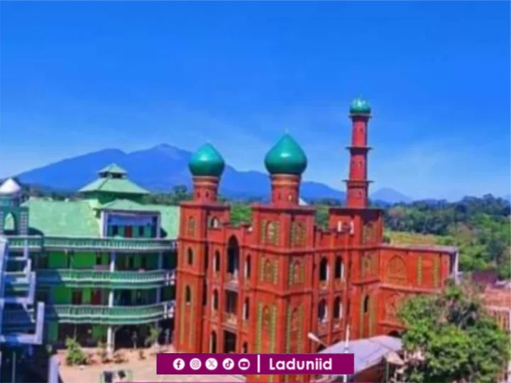 Pesantren Riyadlus Sholihin Al-Islamy Semarang