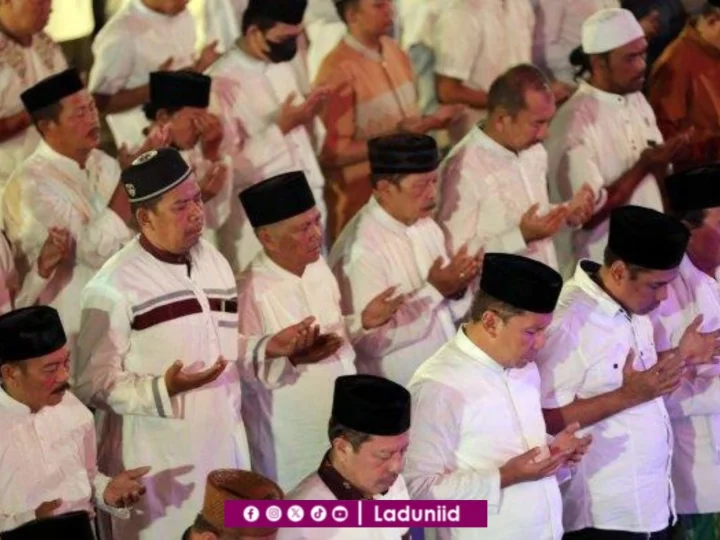 Bacaan Doa Qunut dalam Shalat Witir di Separuh Akhir Ramadhan dan Dalil Kesunnahannya