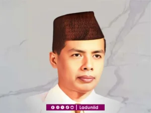 Biografi KH. Ali Manshur, Pencipta Shalawat Badar