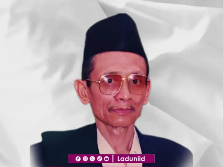 Biografi KH. Abdul Kholiq Afandi, Pendiri Pesantren Nurus Siroj Tritunggal, Lamongan
