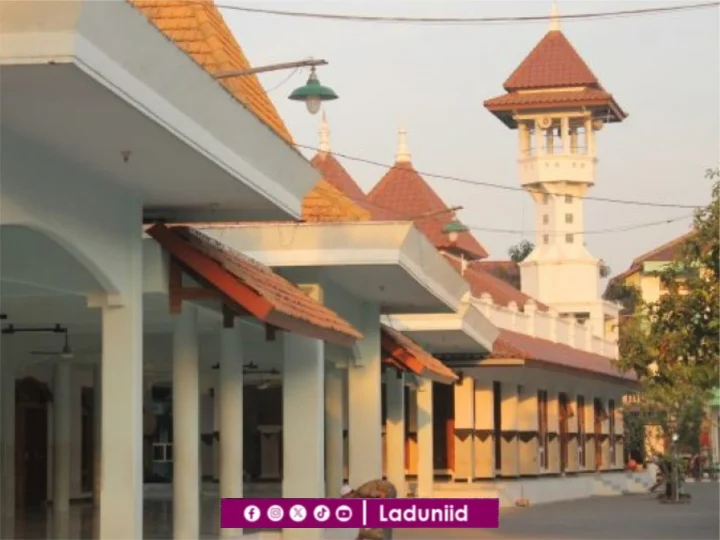 Pesantren Langitan Tuban