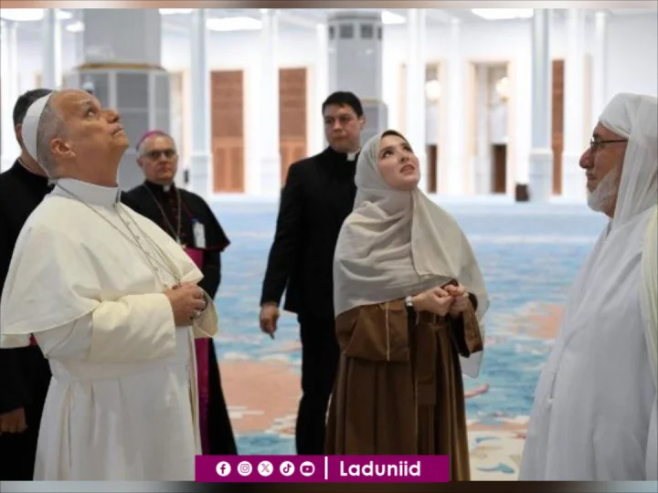 Paus Leo XIV Kunjungi Masjid Jami' Aljazair