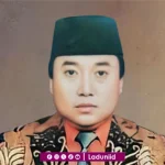 Biografi Drs. KH. Ahmad Shonhaji Romly, Pengasuh Pesantren Darul Ulum Rejoso
