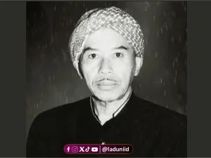 Biografi KH. R. Ahmad Masyhud, Pendiri Pesantren Al-Istiqomah Wanasari, Bandung